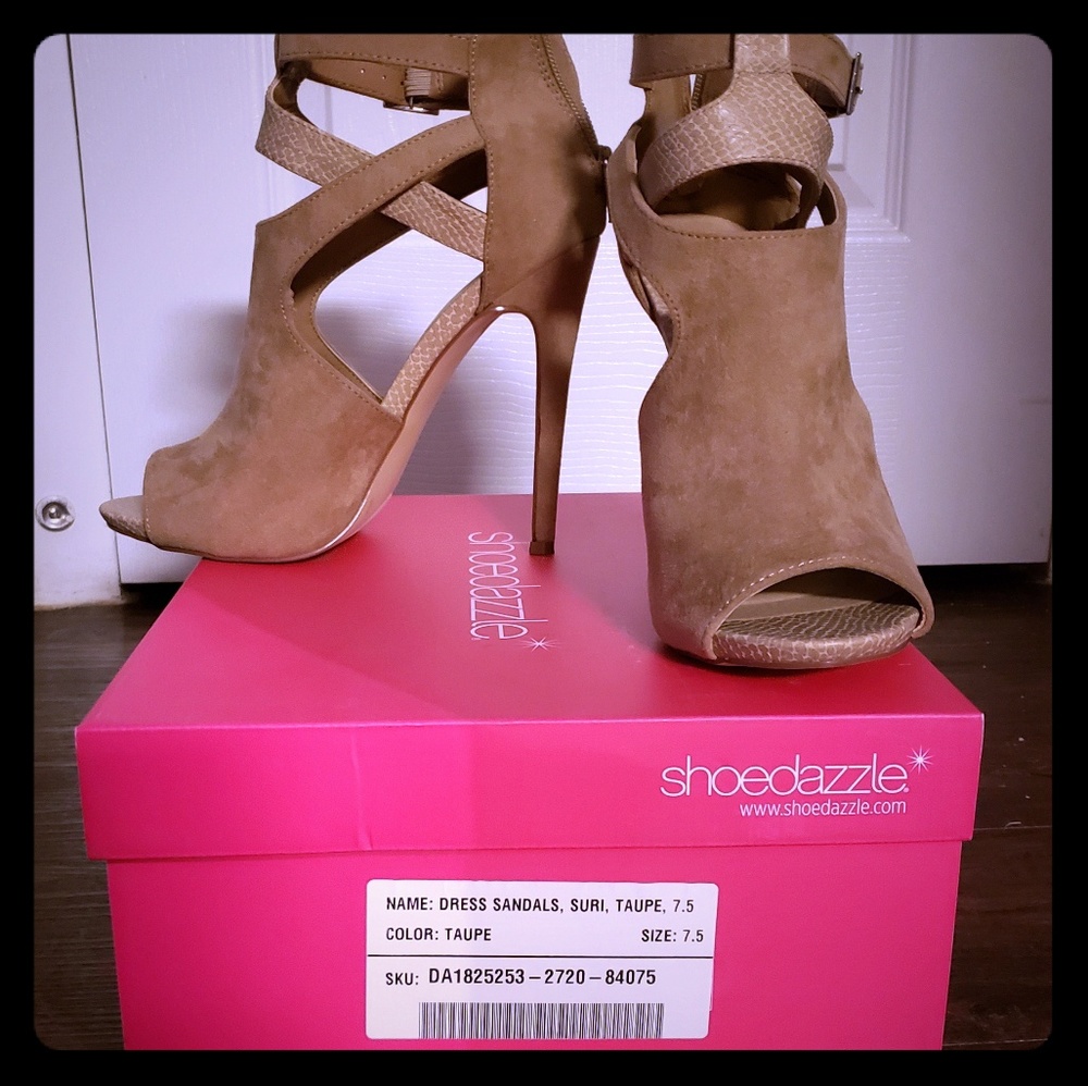 Shoedazzle sandal heels